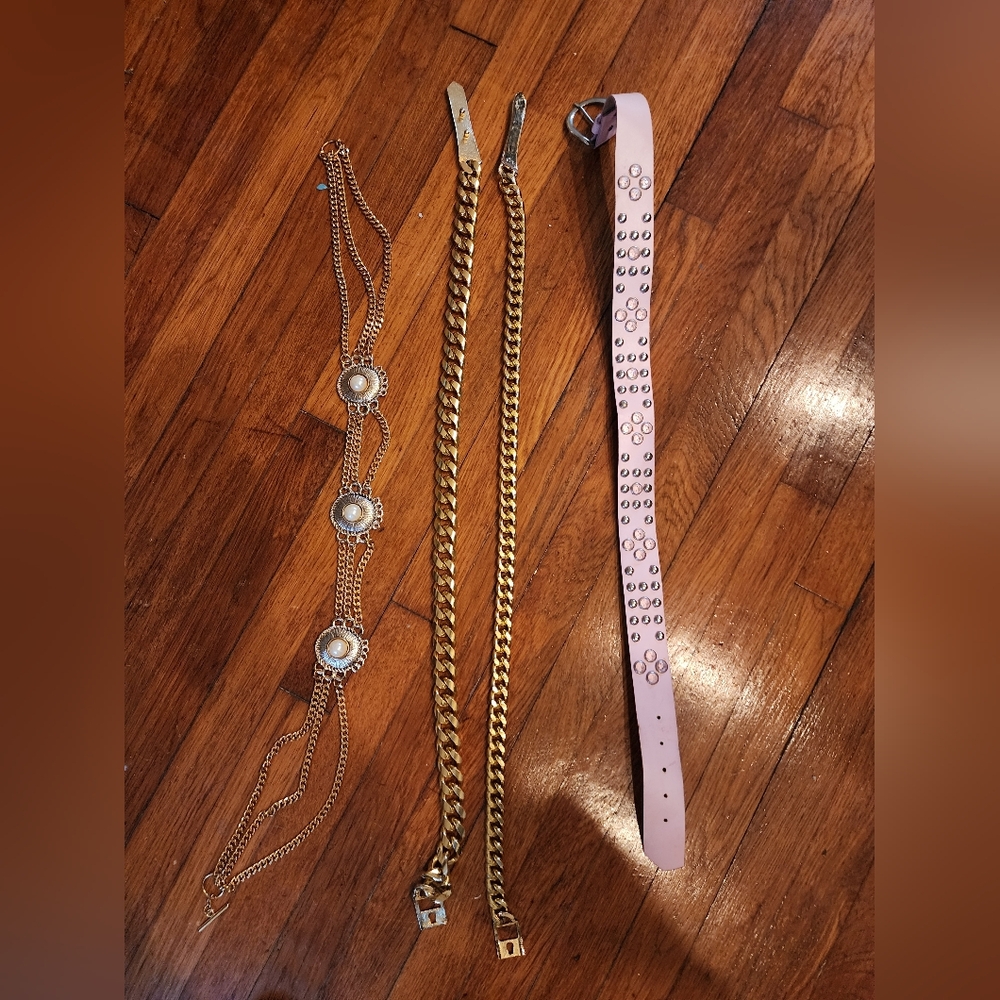 VINTAGE lot Of 80s Belts